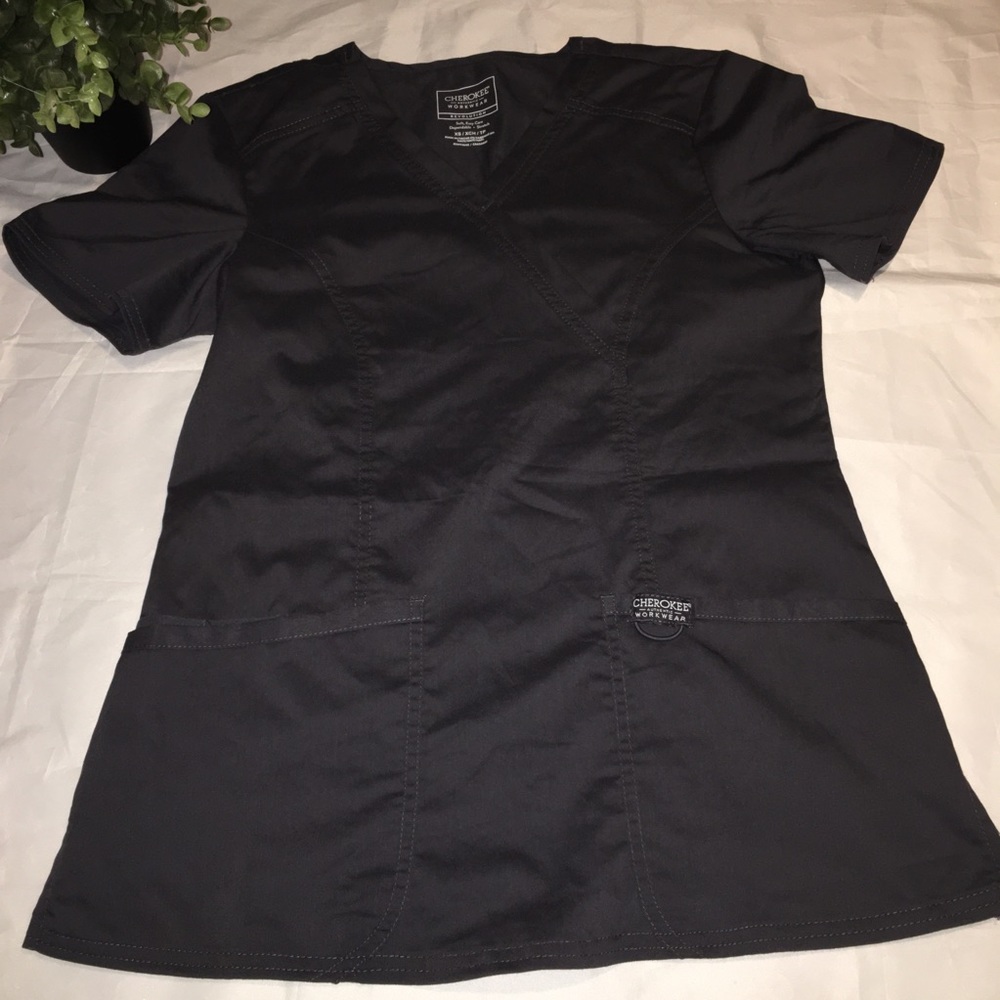 Cherokee grey workwear scrub top